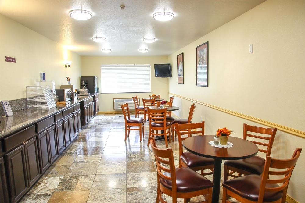 Best Western Hermiston Inn Экстерьер фото
