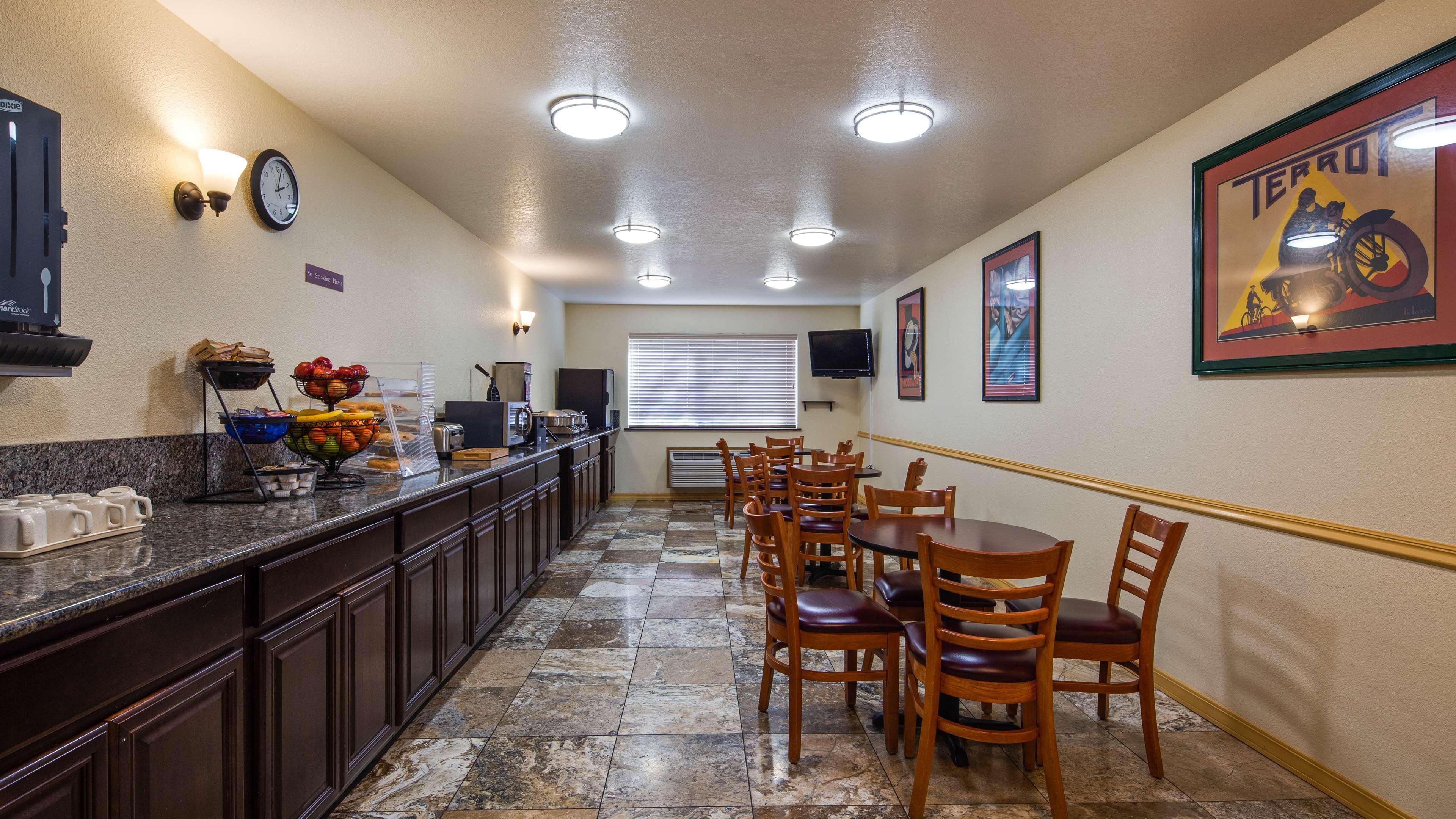 Best Western Hermiston Inn Экстерьер фото