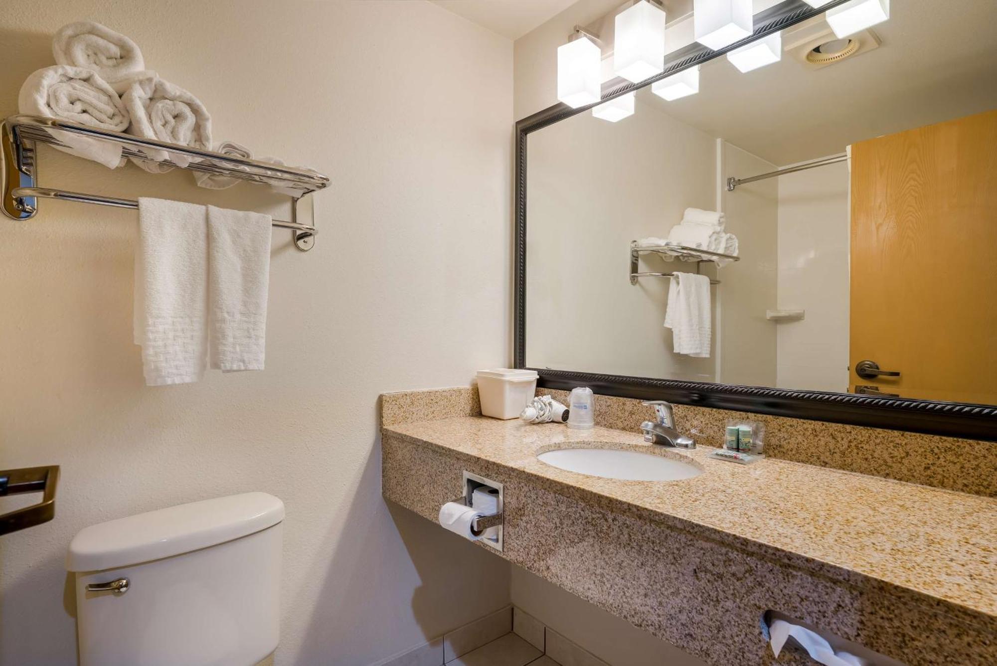 Best Western Hermiston Inn Экстерьер фото